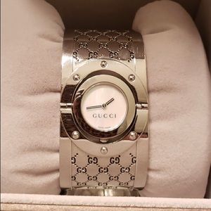 Gucci Bracelet Watch